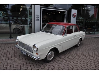 Ford Taunus 1.2 12M Wit, Rood dak in prima staat.