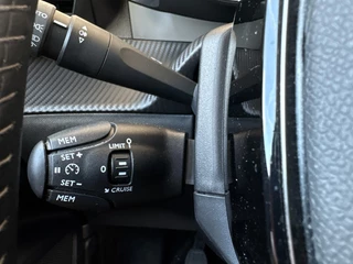 Peugeot 2008 1.2 PureTech Allure Pack — afbeelding 21